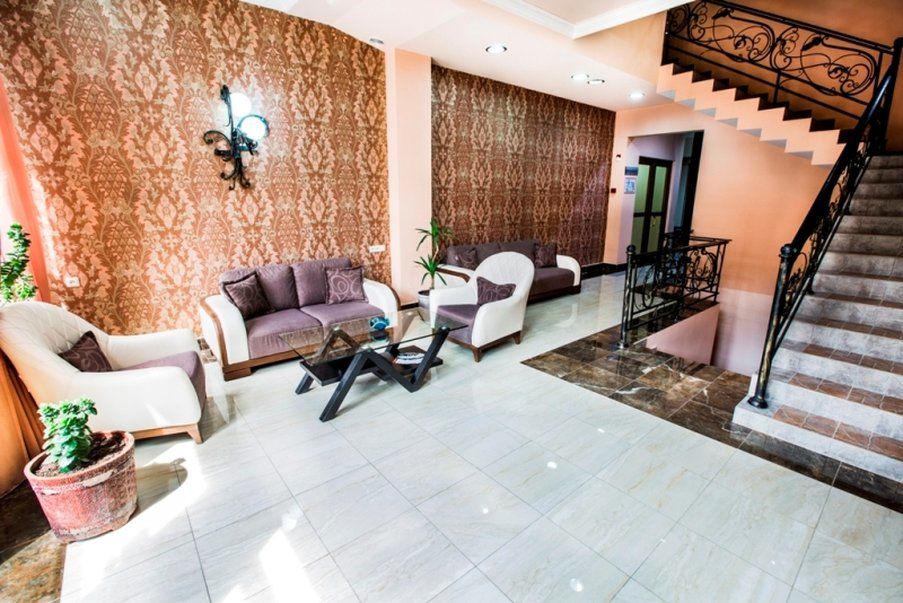Yerevan Deluxe Hotel Екстериор снимка